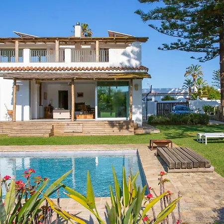 Beachside Oasis With Pool & Garden