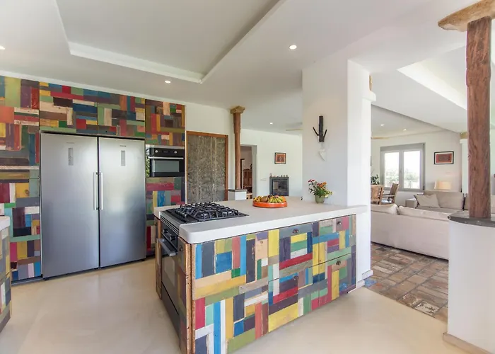 Exotic Beachfront Retreat Handcrafted Bohemian Luxury 빌라