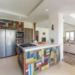 Exotic Beachfront Retreat Handcrafted Bohemian Luxury Βίλα