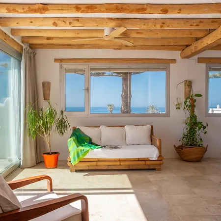 Exotic Beachfront Retreat Handcrafted Bohemian Luxury Καντίζ